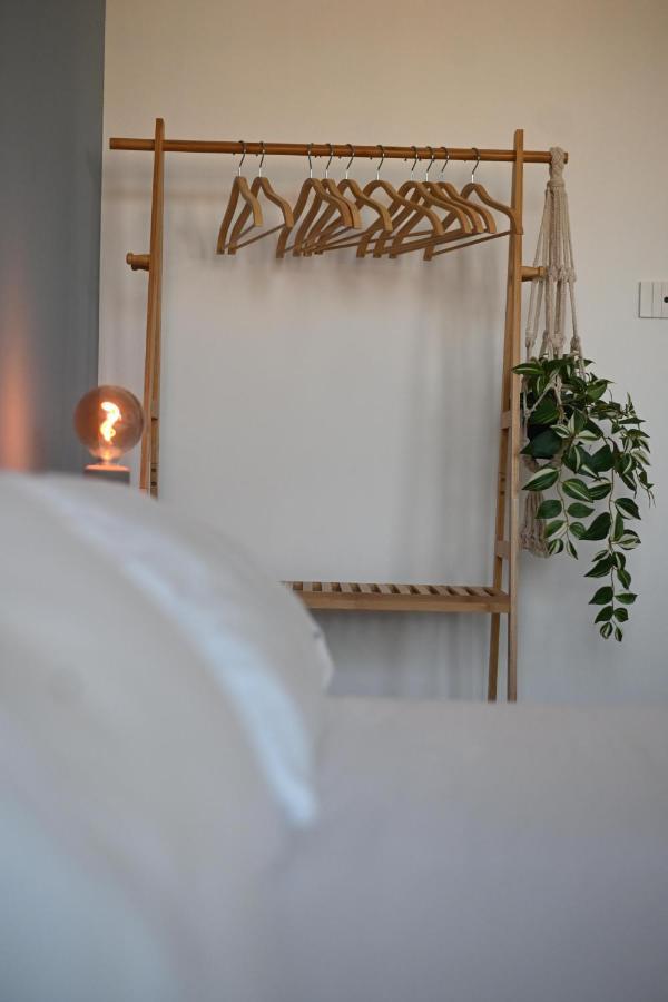Your Window On The City - Via Gioia Apartment Milan Bagian luar foto